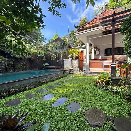 Bumbung Sari Villa Ubud Zewnętrze zdjęcie